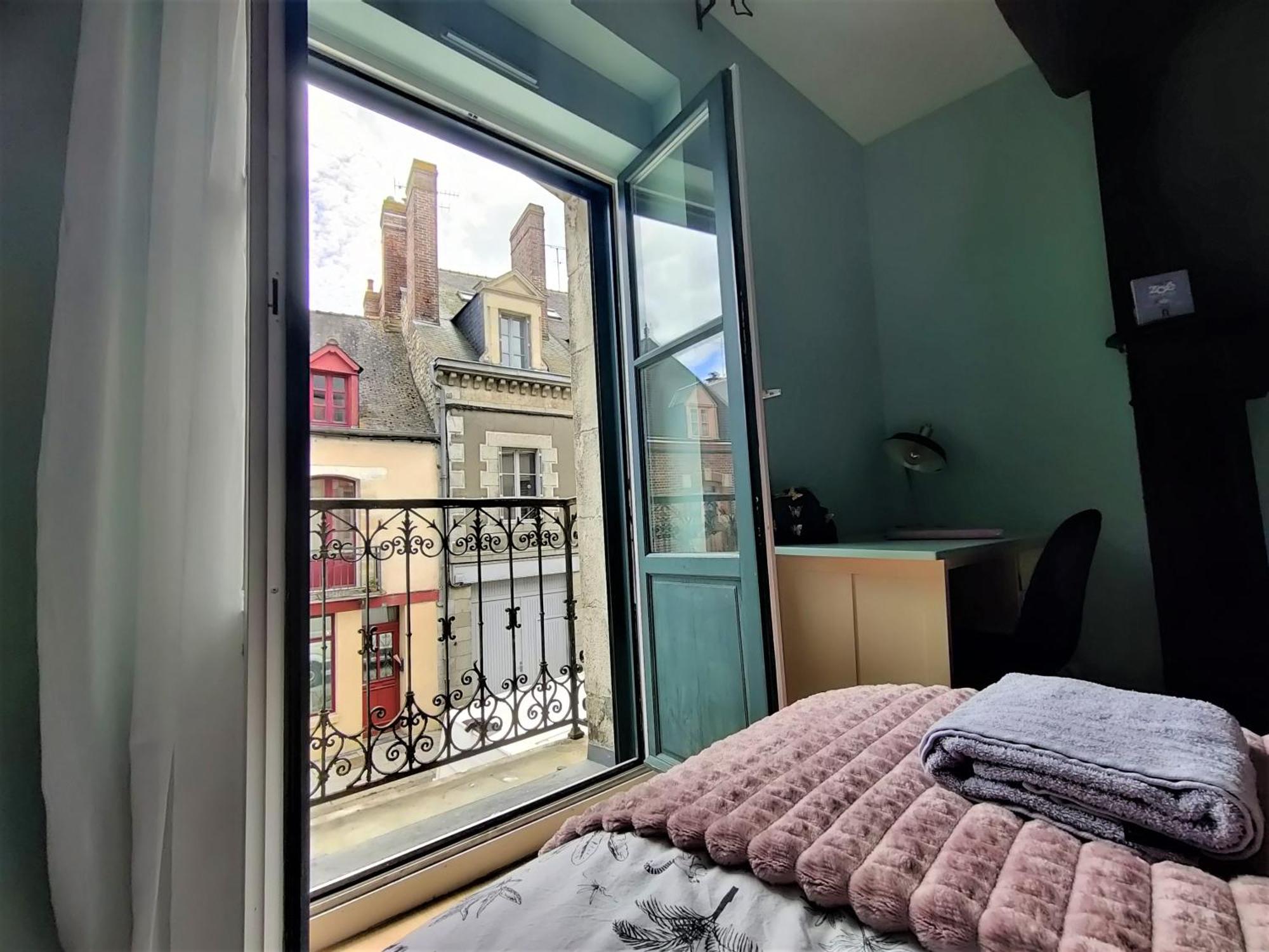 Appartement Emilia Centre Ville Vitré Exteriör bild