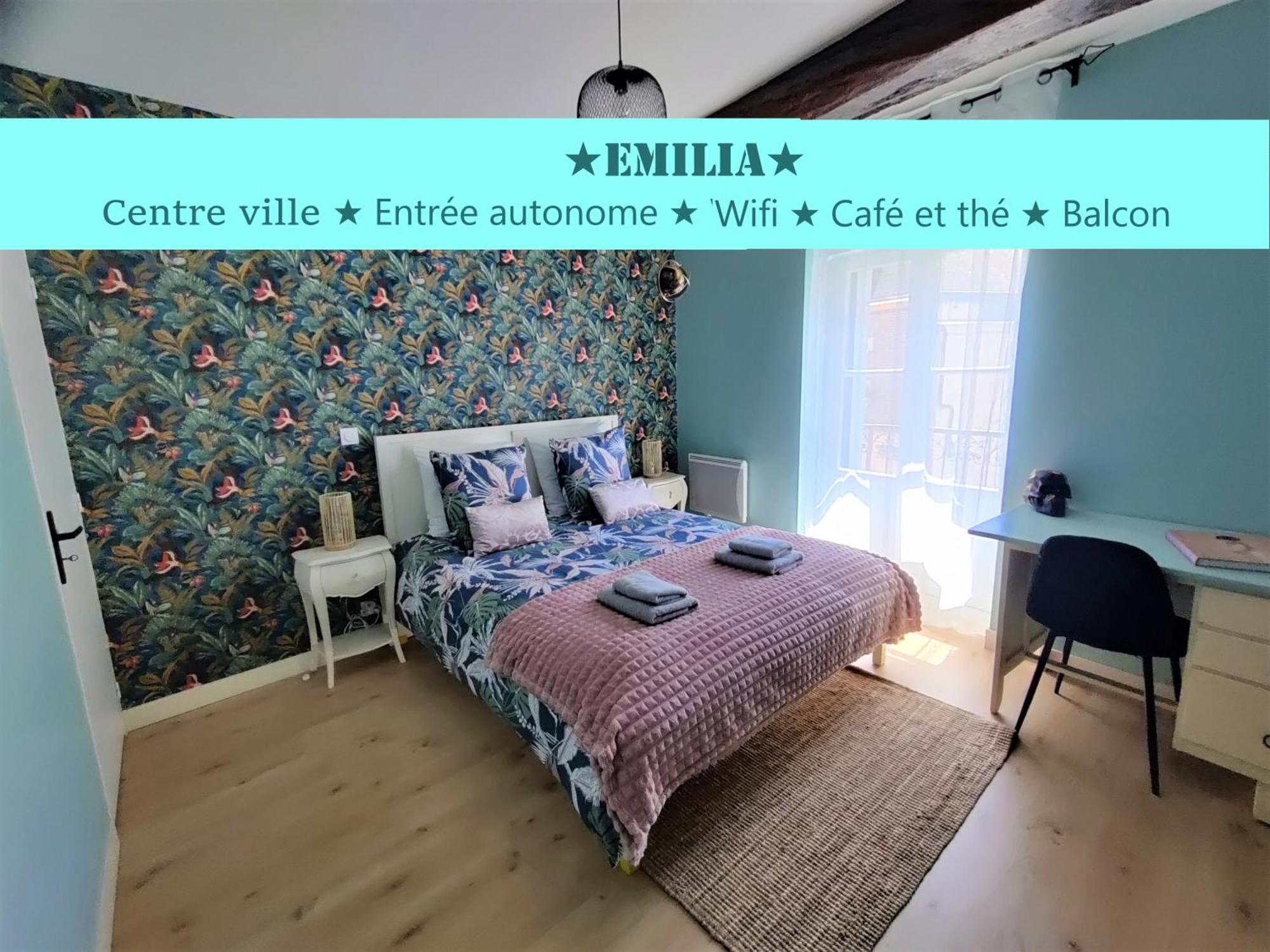 Appartement Emilia Centre Ville Vitré Exteriör bild