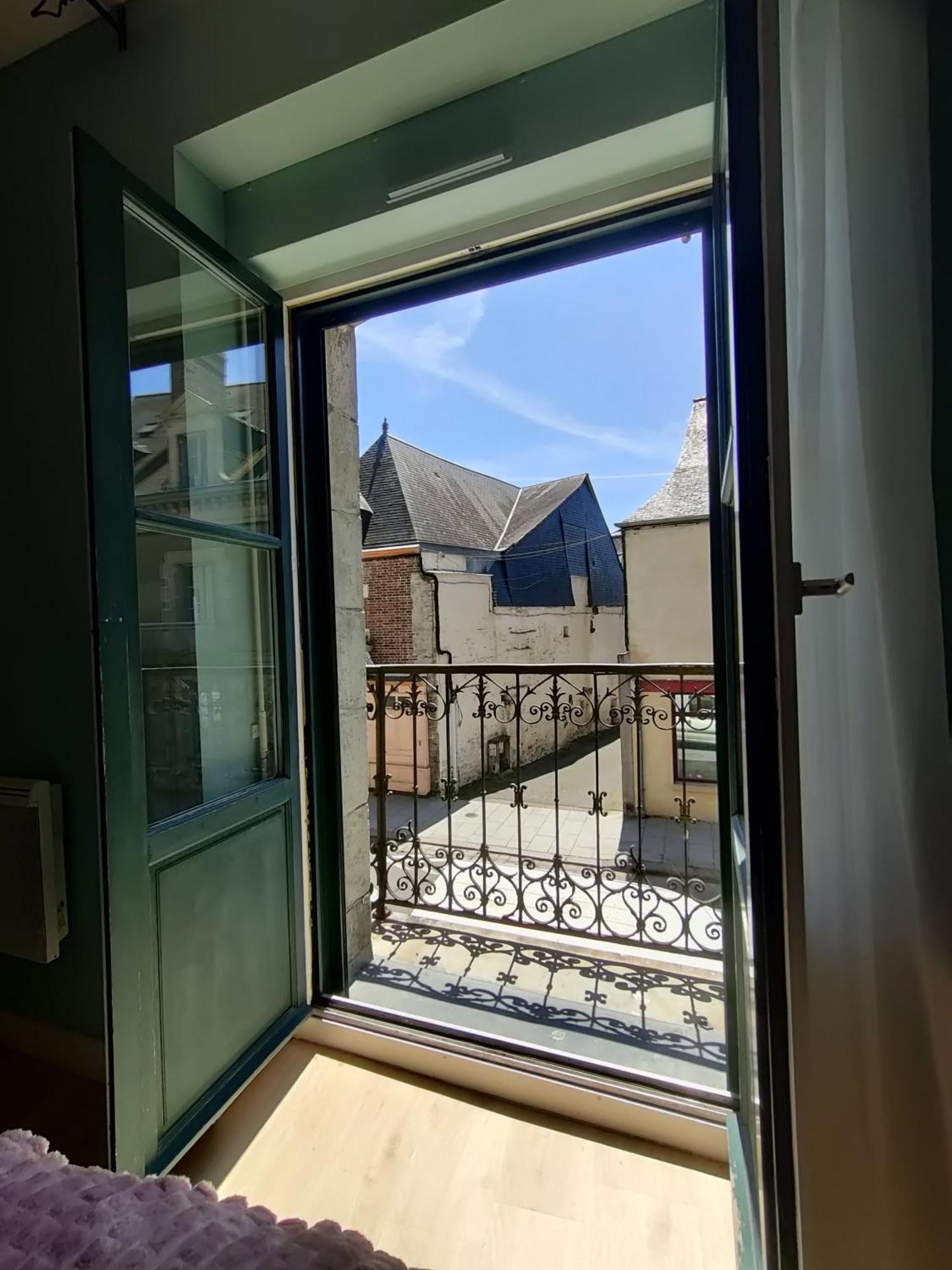 Appartement Emilia Centre Ville Vitré Exteriör bild
